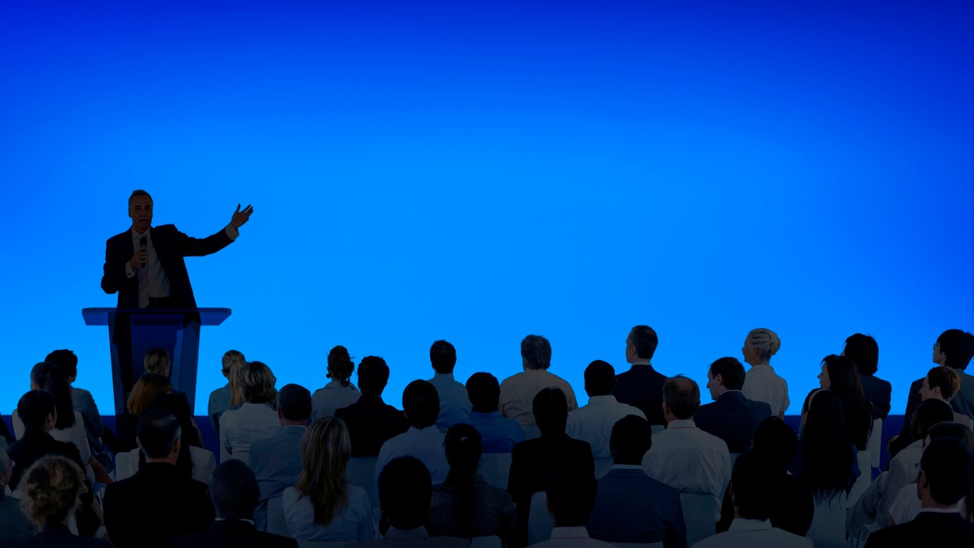 Cómo hablar en público y presentar ideas y proyectos - Formación y Desarrollo